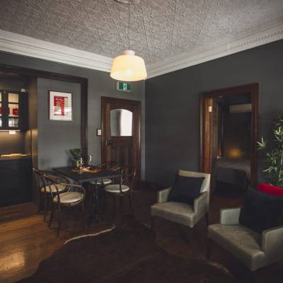 Luxury Accommodation in Maitland