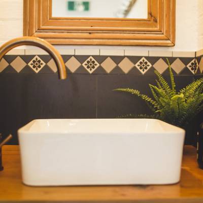 photo showing the vanity basin in the VoVo Suite SAO Studio Maitland Accommodation